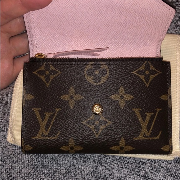 Louis Vuitton Wallet - Picture 4 of 13